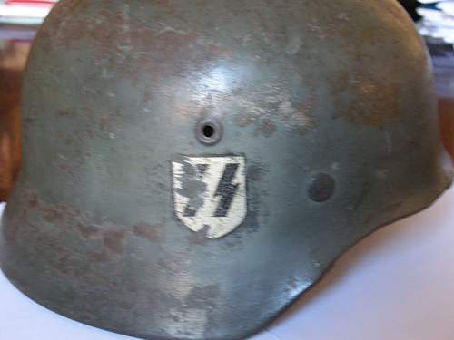 A curious SS helmet