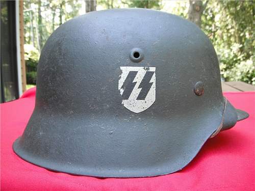 M42 single decal SS helmet