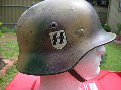 M35  SS DD Stahlhelm