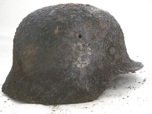 M40 ground dug helmet