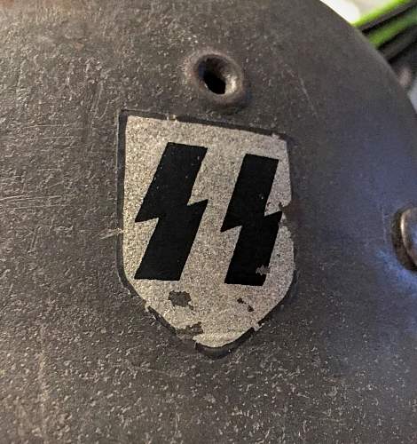 Is this an authentic decal ?