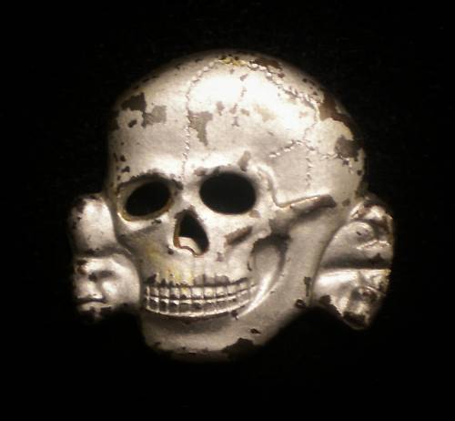 Ss skull cap badge. SS 373/43 marked