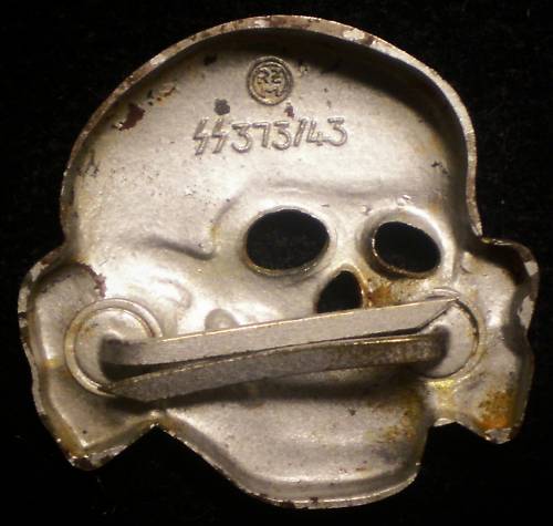 Ss skull cap badge. SS 373/43 marked