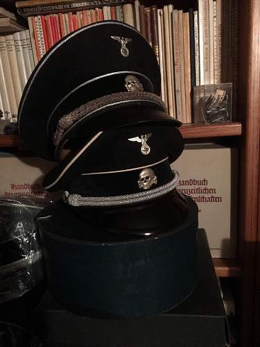 1934 Hoheitszeichen, schwarze SS Muetze.