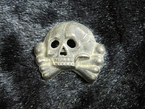 SS Cap Skull Totenkopf real or fake