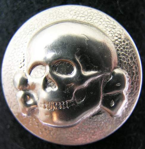 Totenkopf SS Button