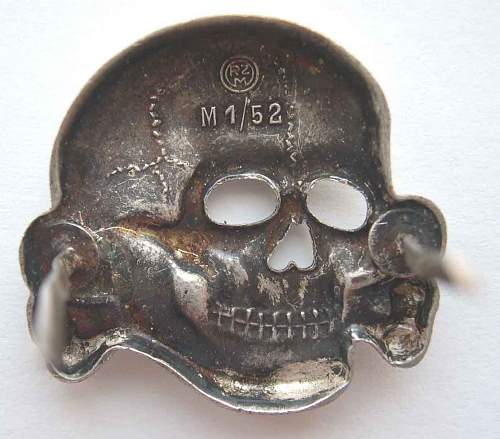 M1/52 marked Totenkopf- opinions?