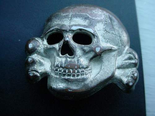 Damaged/war used SS skull.