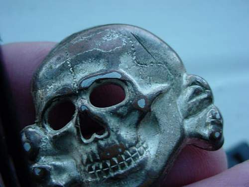 Damaged/war used SS skull.