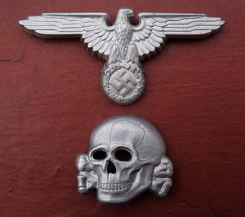 SS cap eagles and skulls