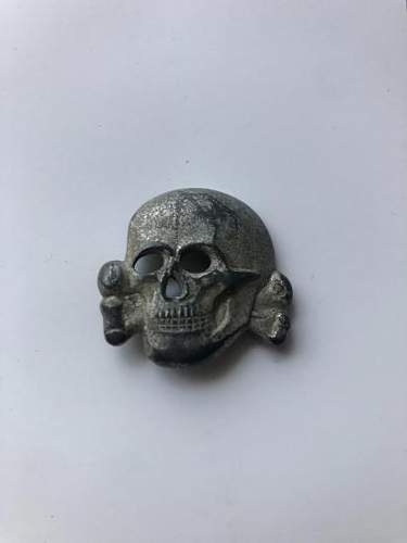 Totenkopf M1/24 cap skull...Is it original ?