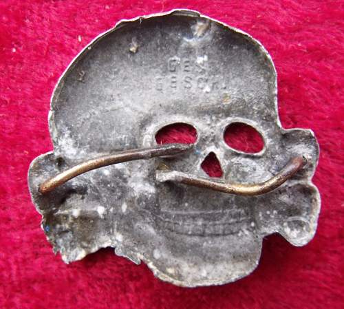 SS skull cap badge - RZM 499/41 real or fake?