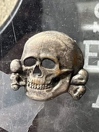 D&amp;S Marked Totenkopf Hat Insignia