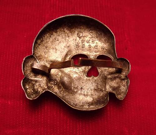 D&amp;S Marked Totenkopf Hat Insignia