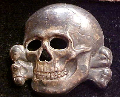 Overhoff M1/24 Cupal skull