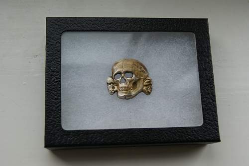 RZM M1/52 Totenkopf cap skull with a story