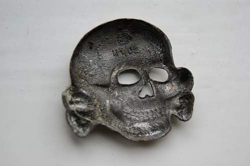 RZM M1/52 Totenkopf cap skull with a story