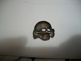 SS visor skull. Real or fake???