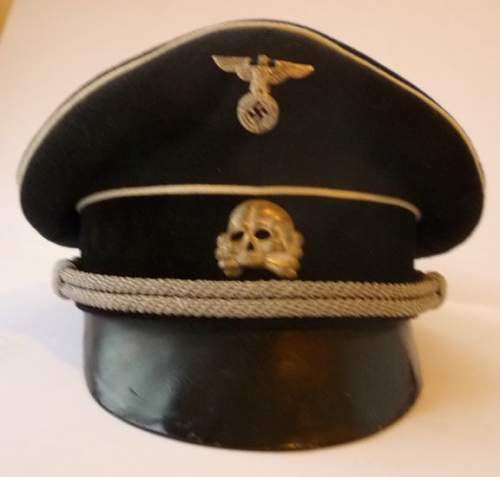 Cap insignia on caps.....imagine!