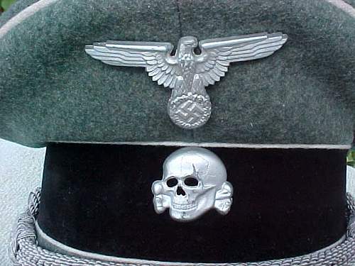 Unmarked SS cap eagle