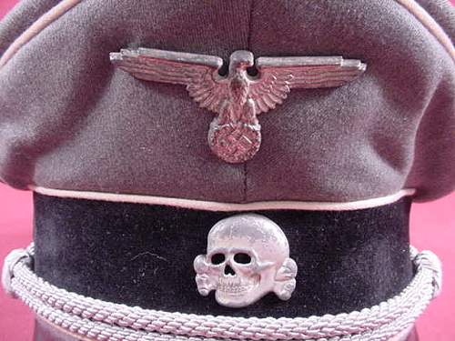 Unmarked SS cap eagle