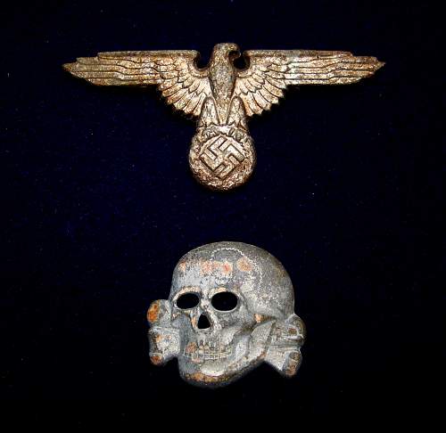 SS cap eagles and skulls