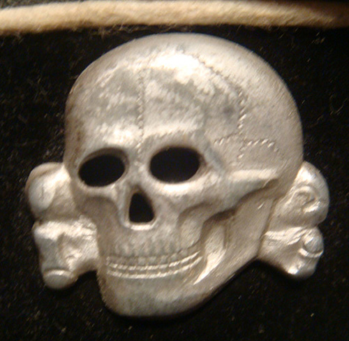 SS? Panzer? Cap Skull:  Real or Fake?