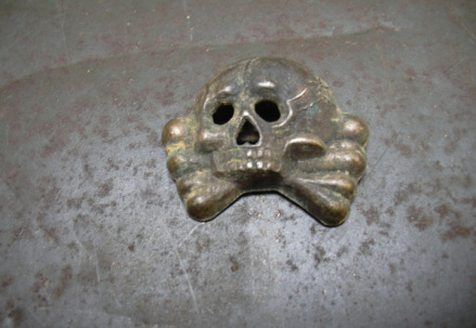 SS Danziger skull