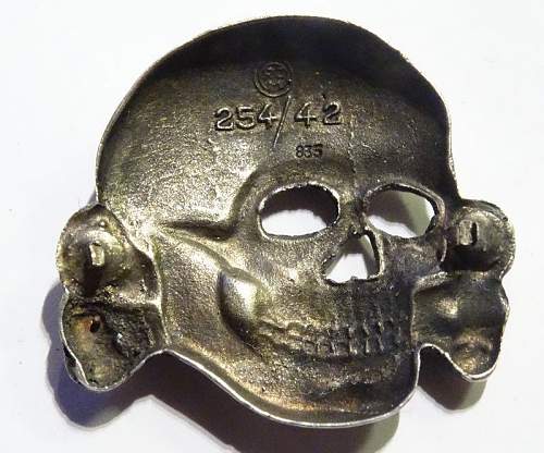 254/42 SS skull with 835 silver mark