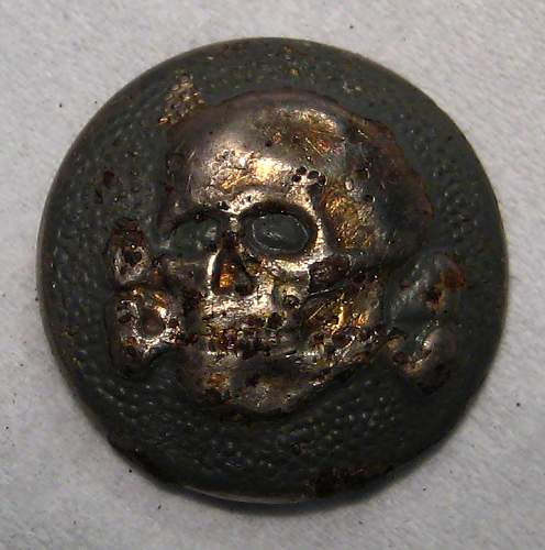 SS-VT cap skull button Original/Fake?