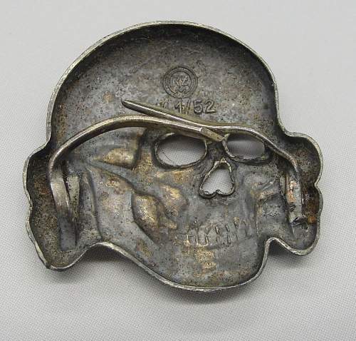 Ss scull cap insignia - authentic??