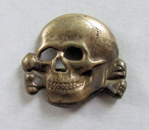 Unmarked SS skull: maker?
