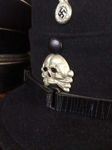 DRGM Holster with Totenkopfs