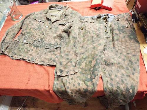 Waffen SS M44 Erbstarnmuster uniform