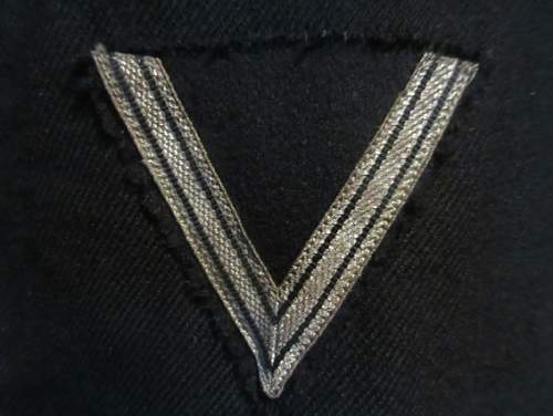 How early is this SS collar tab?