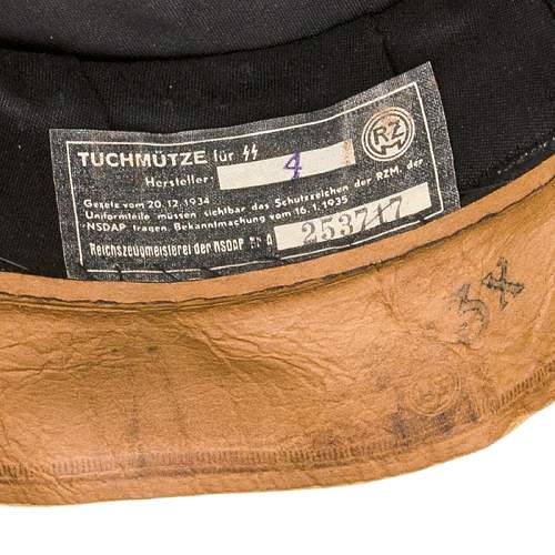 SS Black Officers Visor (what do you think?)