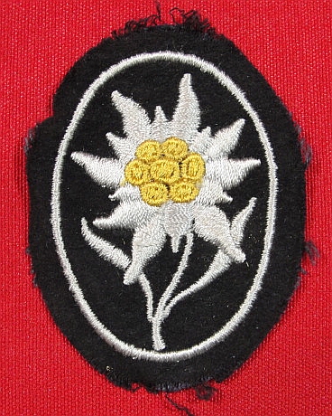 SS Gebirgsjäger edelweiss badge.