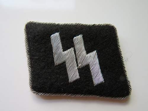 SS officer collar tab.