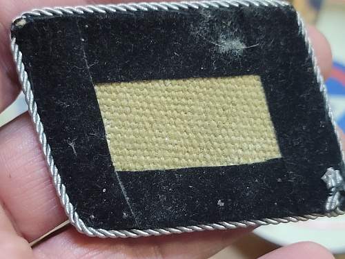 SS Officer collar tabs