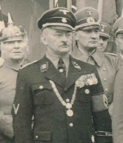 Black SS uniform in wear, 1943