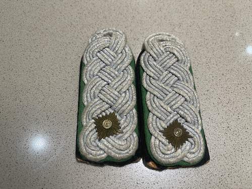 Assistance with SS Shoulder Boards