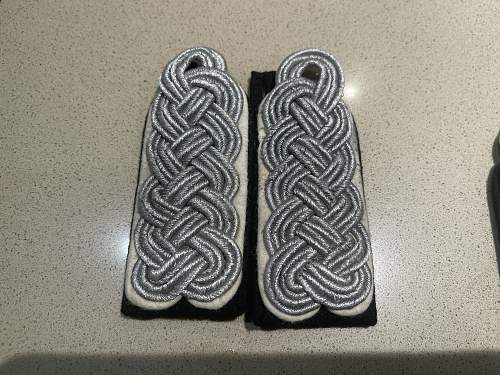 Assistance with SS Shoulder Boards