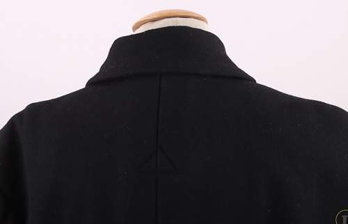 Allgemeine ss Austrian black coat original?