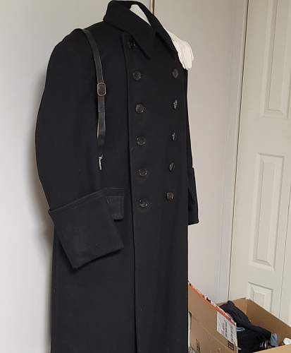 Allgemeine ss Austrian black coat original?