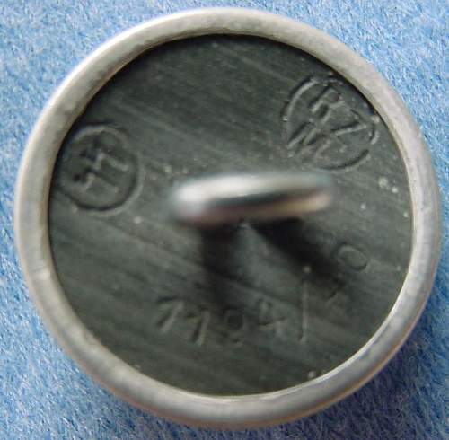 Totenkopf Button