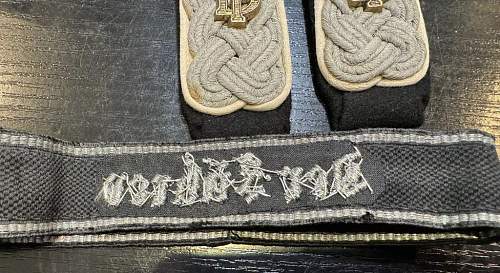 Ss officer der fuhrer cuff title and shoulder board with monogram