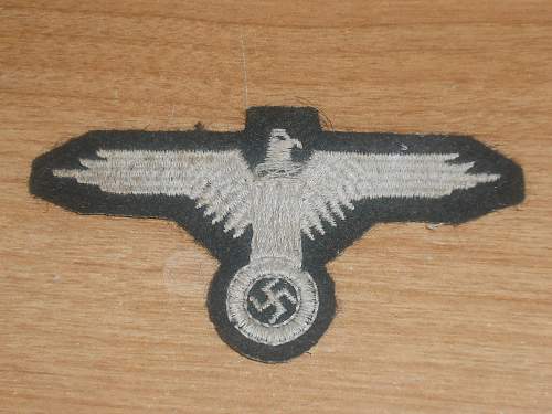 SS Cloth Eagle arm/shoulder Patch---real or fake?