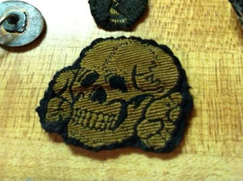 SS Officer COLLAR TABS, SKULL, EAGLE---any opinions/info out there?