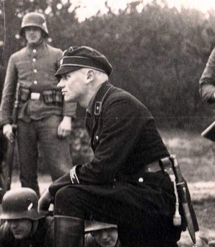 a black SS officer's cap of early make