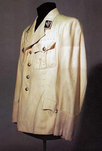 SS Obegruppenführer Julius Shaub's white summer open neck tunic